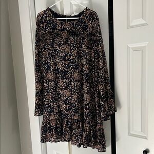 Love Riche Navy Floral Blouse
